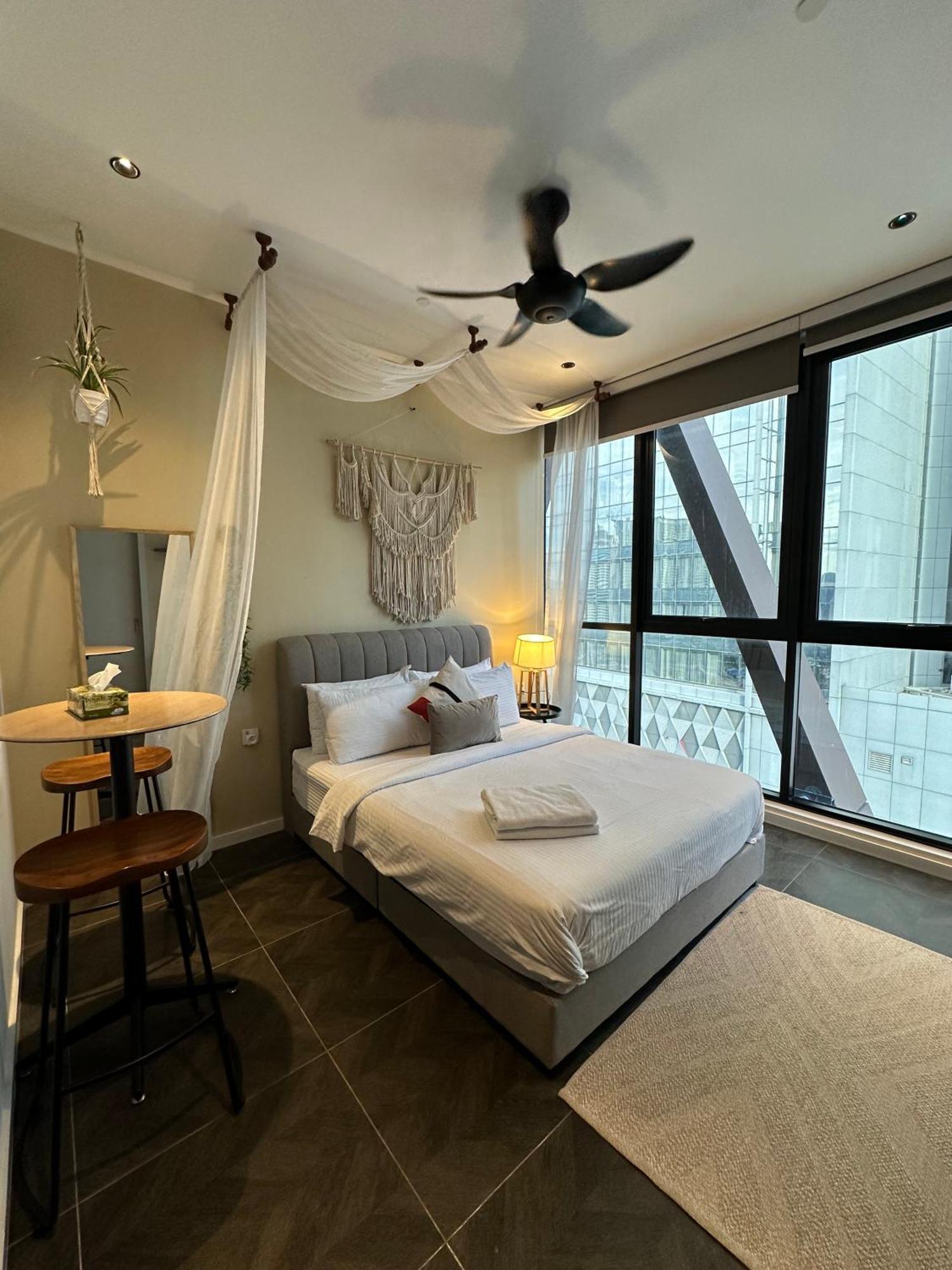 Scarletz Suites Klcc By Numa Kuala Lumpur Kültér fotó